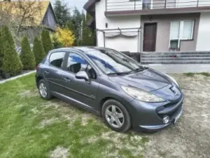 Peugeot 207 1.4 16V Presence 2008