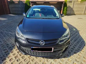 Opel Astra J 2014