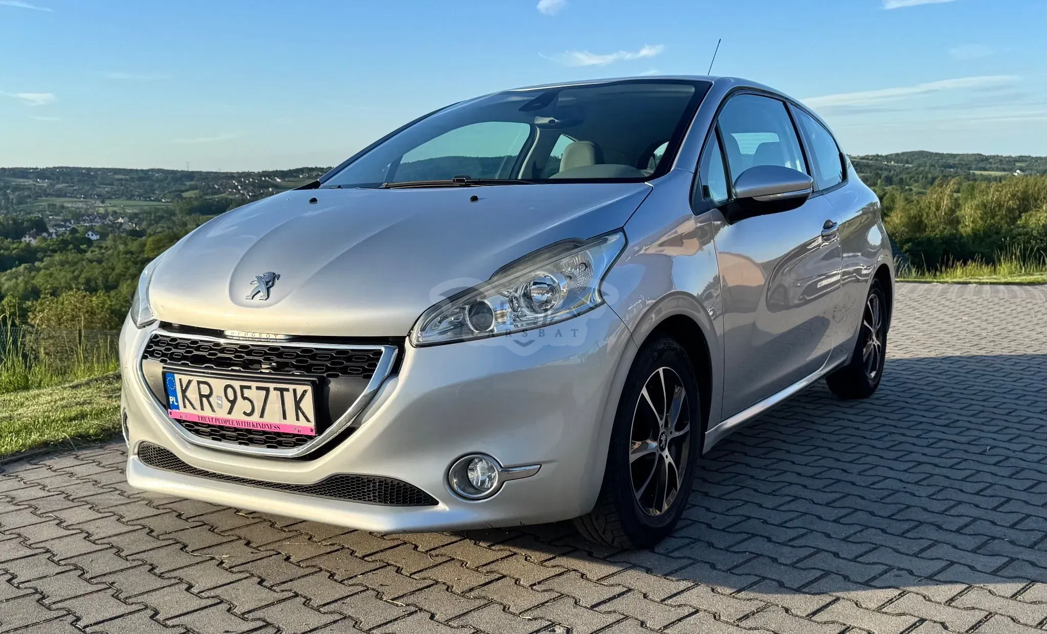 Peugeot 208 I 1.4 VTi Active 2012