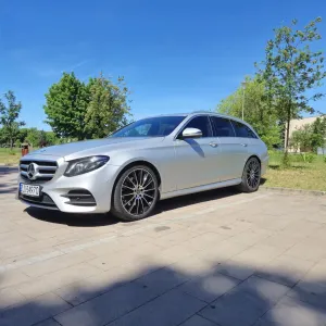 Mercedes-Benz E W213 220 d 9G-TRONIC 2017