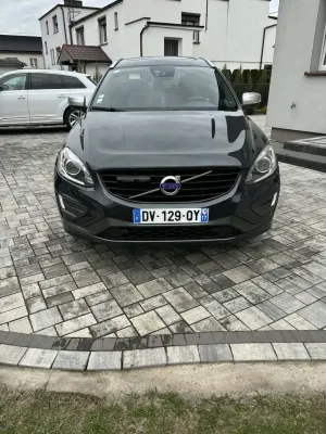 Volvo XC60 I D4 Drive-E R-Design Momentum 2015