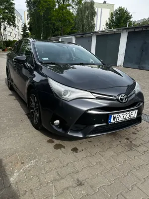 Toyota Avensis III 2.0 D-4D Prestige 2016
