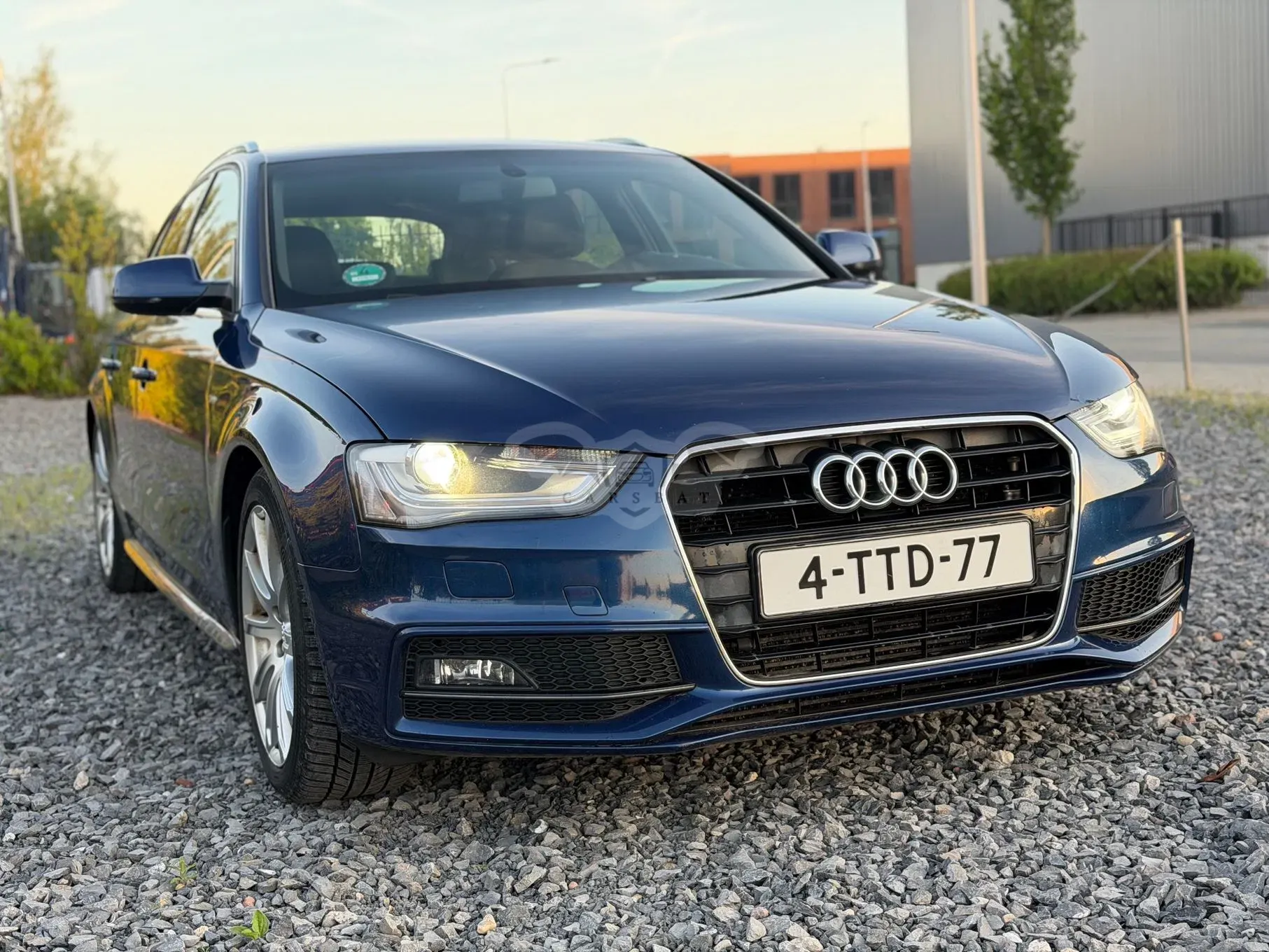 Audi A4 B8 2.0 TDI sport 2014