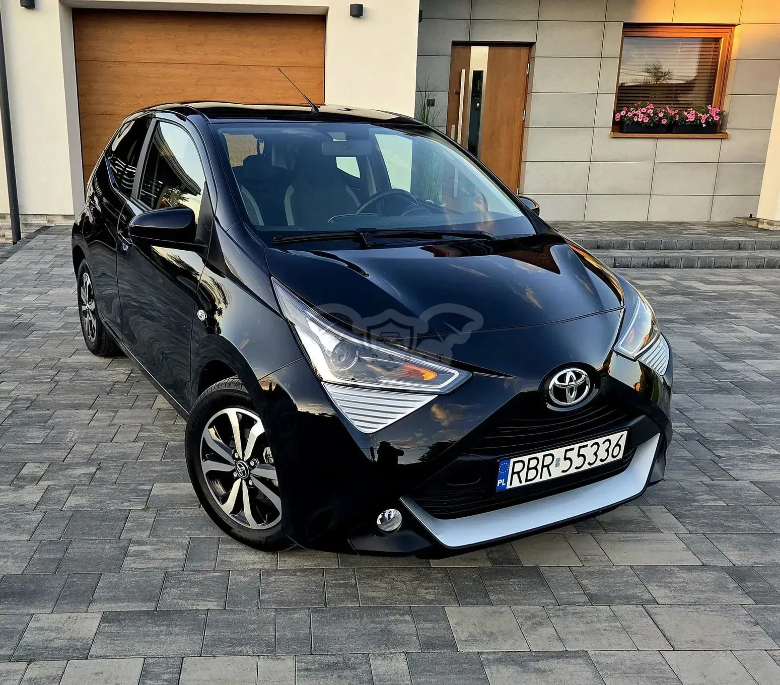 Toyota Aygo II x.shift x-play connect 2021