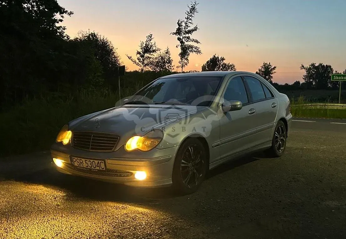 Mercedes-Benz C W203 2001