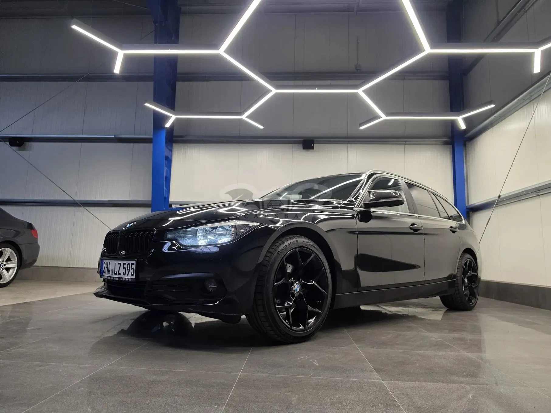 BMW 3 Series F30/F31 318d Edition Luxury Line Purity 2015
