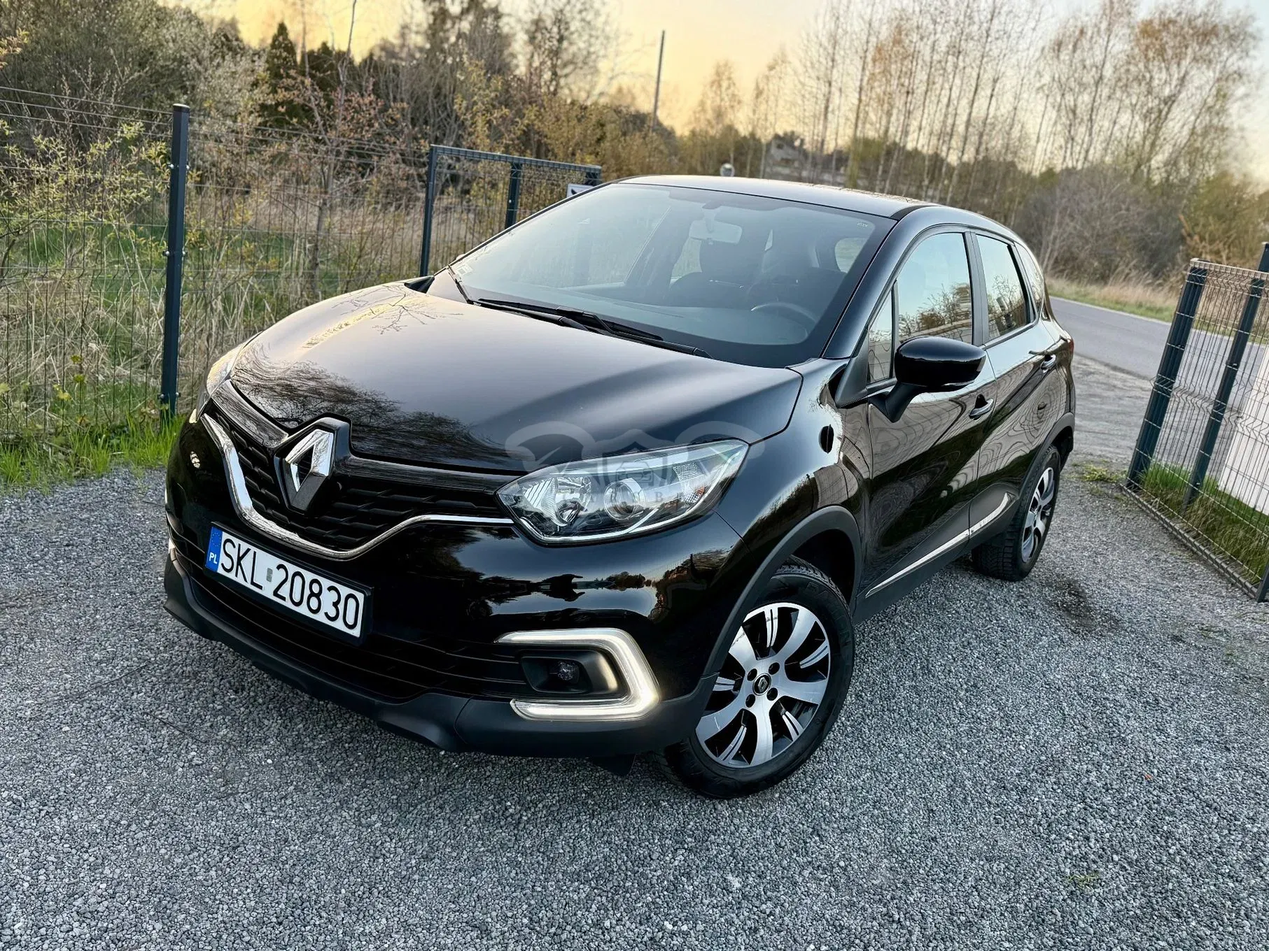 Renault Captur / QM3 I 1.2 Energy TCe Limited 2017