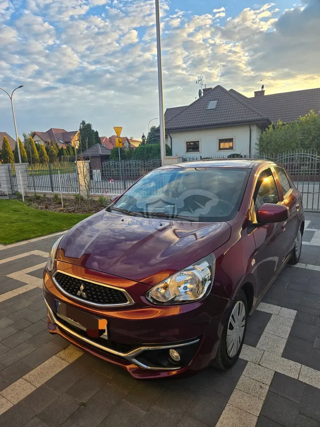Mitsubishi Space Star II 1.0 Inform 2016