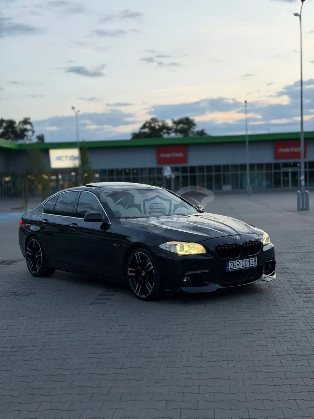 BMW 5 Series F10/F11 535i 2010