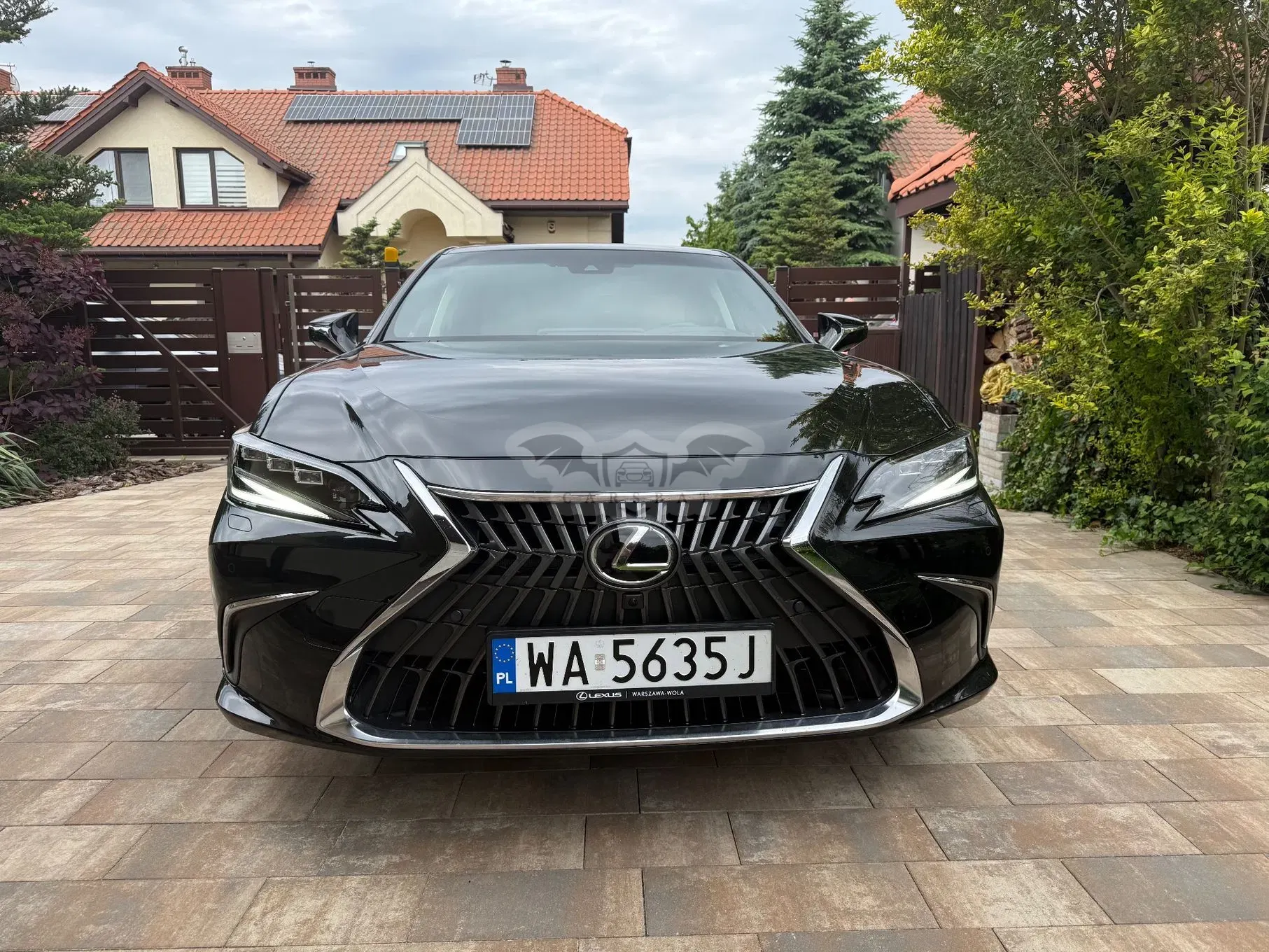 Lexus ES 300h Omotenashi 2024