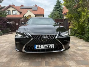 Lexus ES 300h Omotenashi 2024