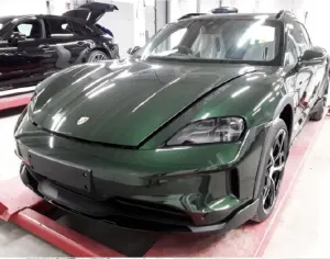Porsche Taycan 4S 2025