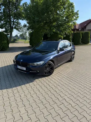 BMW 3 Series F30/F31 320i Sport Line 2014