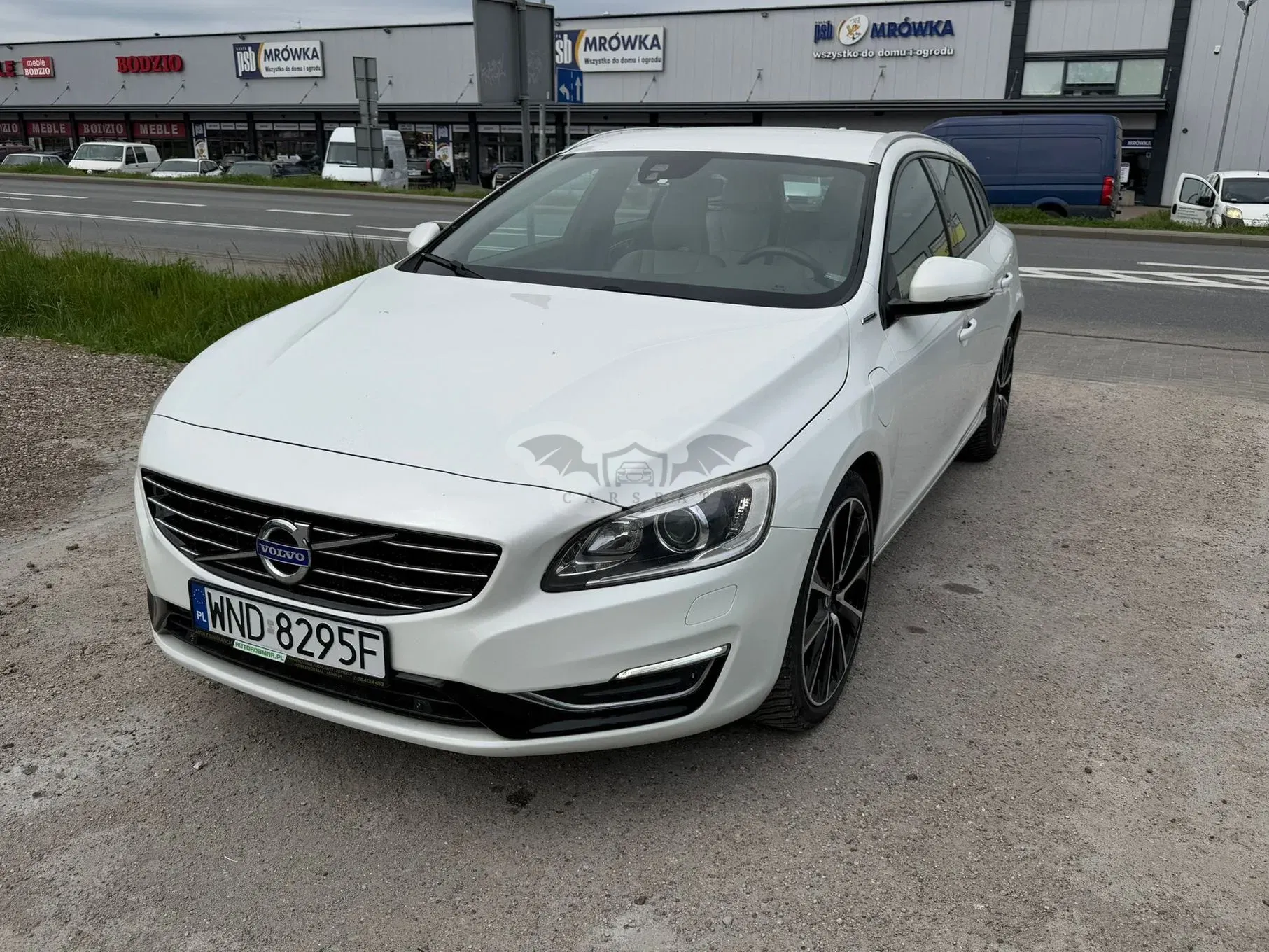 Volvo V60 I D6 AWD Plug-in Hybrid Summum 2015