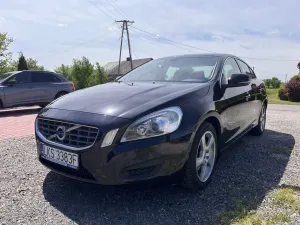 Volvo S60 II D3 Geartronic Momentum 2012