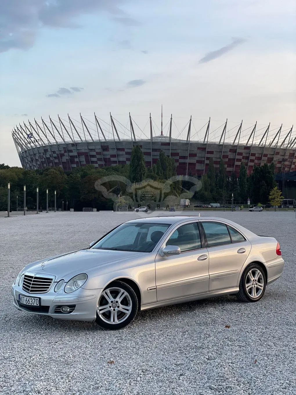 Mercedes-Benz E W211 2008
