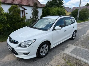 Hyundai i30 I i30cw 1.4 UEFA EURO 2012 Edition 2012