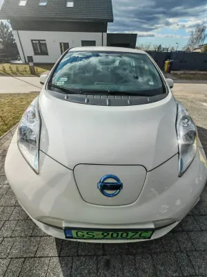 Nissan Leaf 30kWh Visia 2017