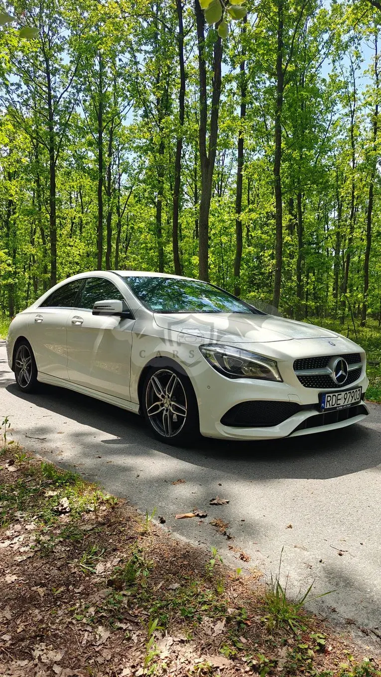 Mercedes-Benz CLA I 180 7G-DCT AMG Line 2017