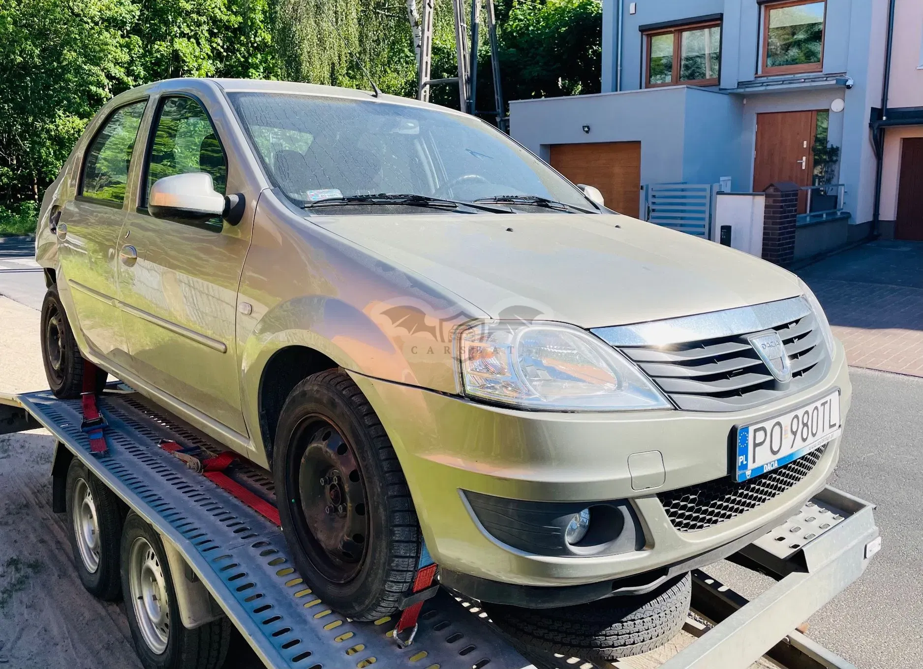 Dacia Logan II 1.2 16V Laureate BL 2011