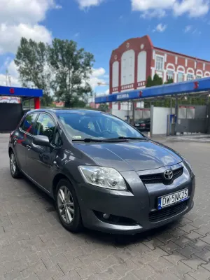 Toyota Auris I 1.6 VVT-i Luna MM 2008