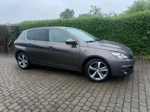 Peugeot 308 T9 PureTech 110 Stop & Start Style 2015