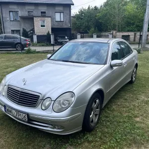 Mercedes-Benz E W211 200 CDI Automatik Avantgarde 2004
