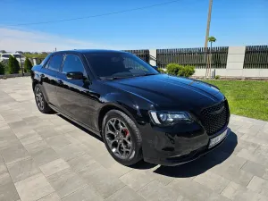 Chrysler 300s 2018