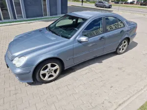 Mercedes-Benz C W203 180 T Kompressor Classic 2004