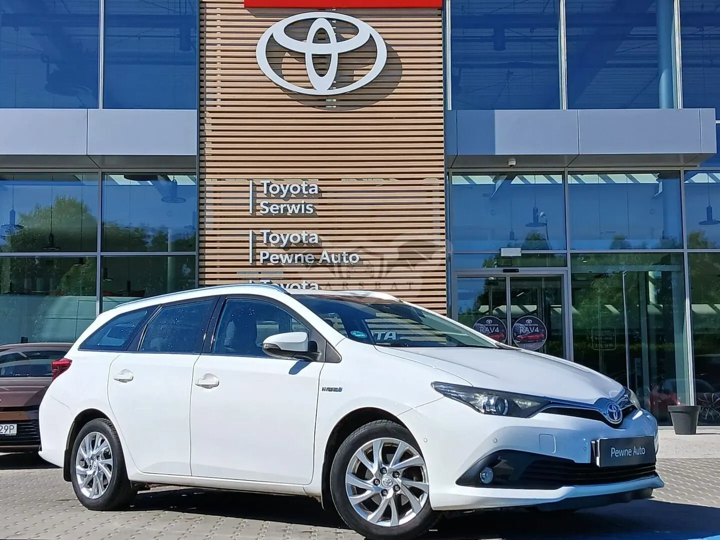 Toyota Auris II Hybrid 135 Premium 2016
