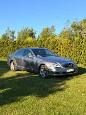 Mercedes-Benz S W221 350 (BlueTEC) d 4-Matic 7G-TRONIC 2013