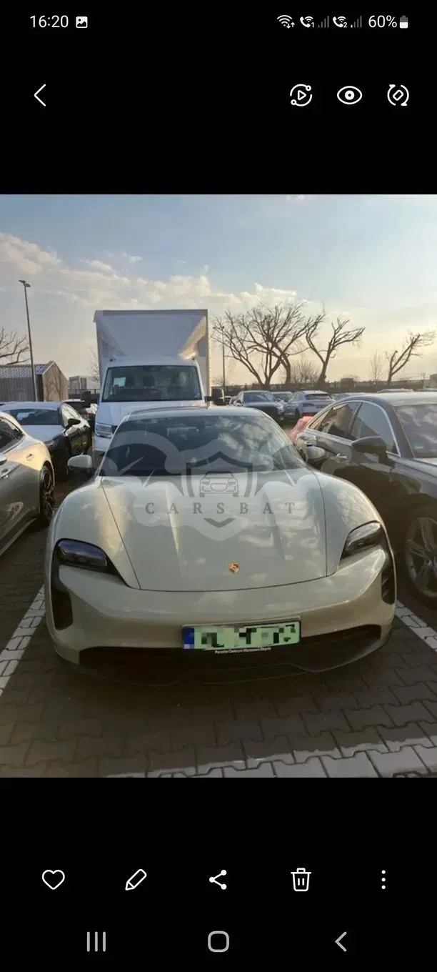 Porsche Taycan 2023