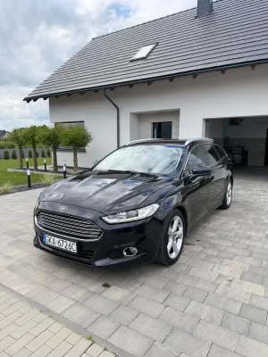 Ford Mondeo Mk5 2.0 TDCi STart-Stopp PowerShift-Aut Titanium 2015