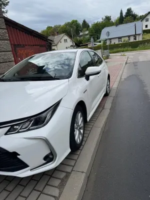 Toyota Corolla Seria E21 1.8 Hybrid Comfort 2019