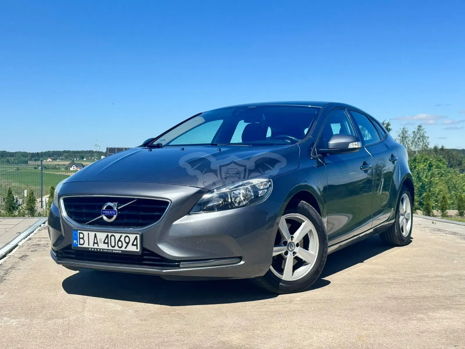 Volvo V40 II T3 Momentum 2013