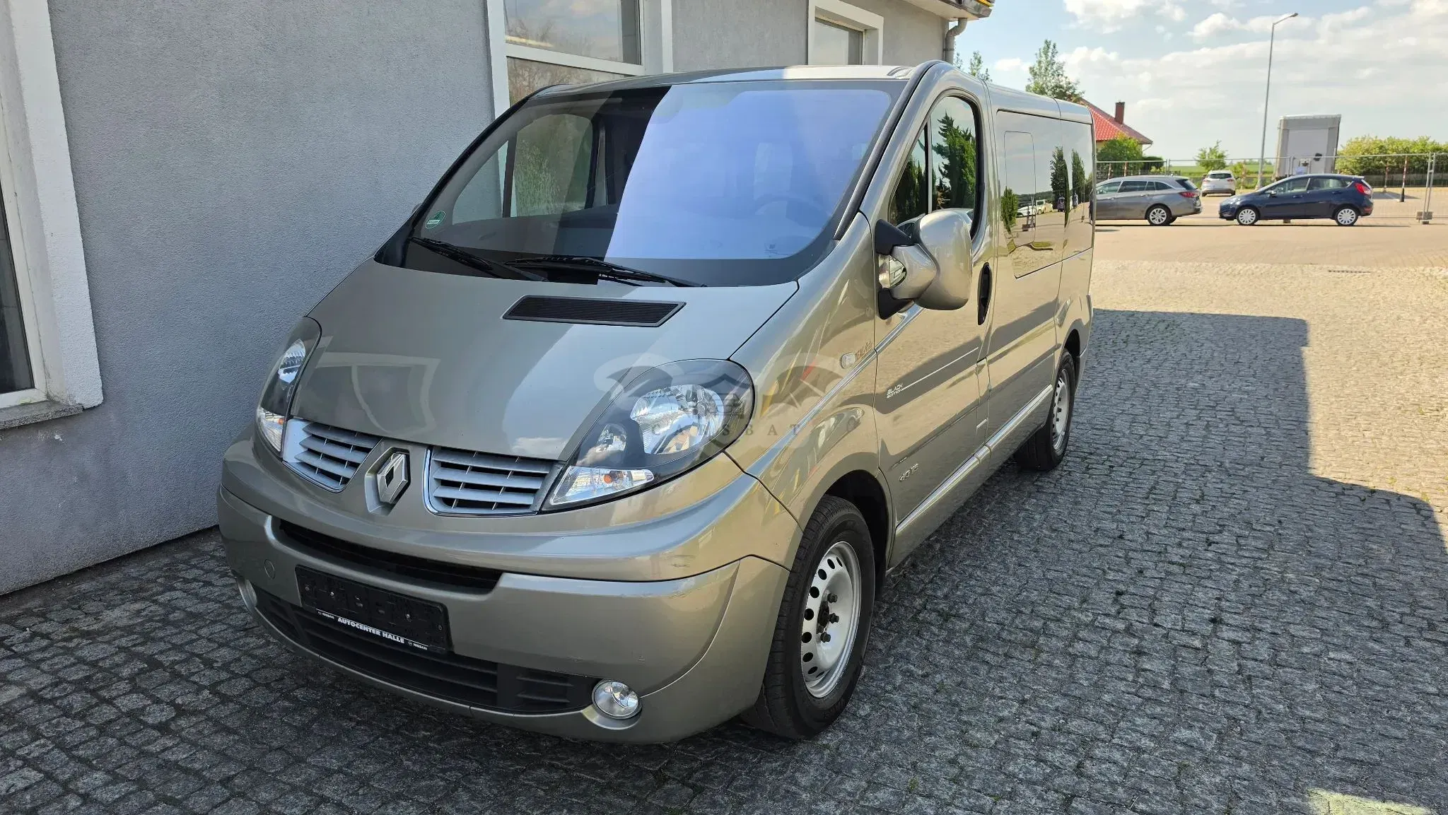 Renault Trafic II Passenger Pack Clim 2012
