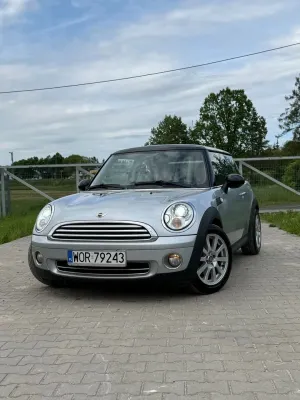 Mini Cooper Standard 2009