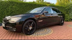 BMW 7 Series F01 740i 2010