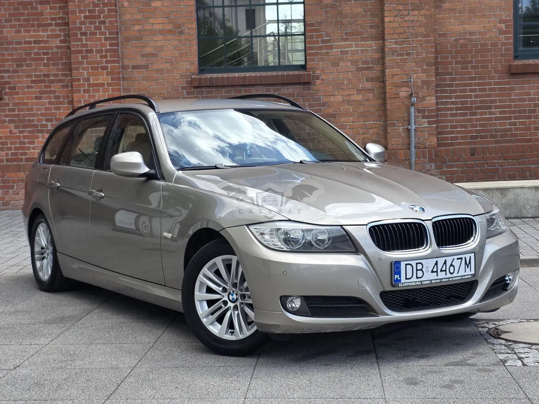 BMW 3 Series E90/E91/E92/E93 318i 2009