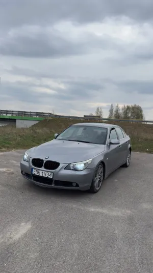 BMW 5 Series E60/E61 2004