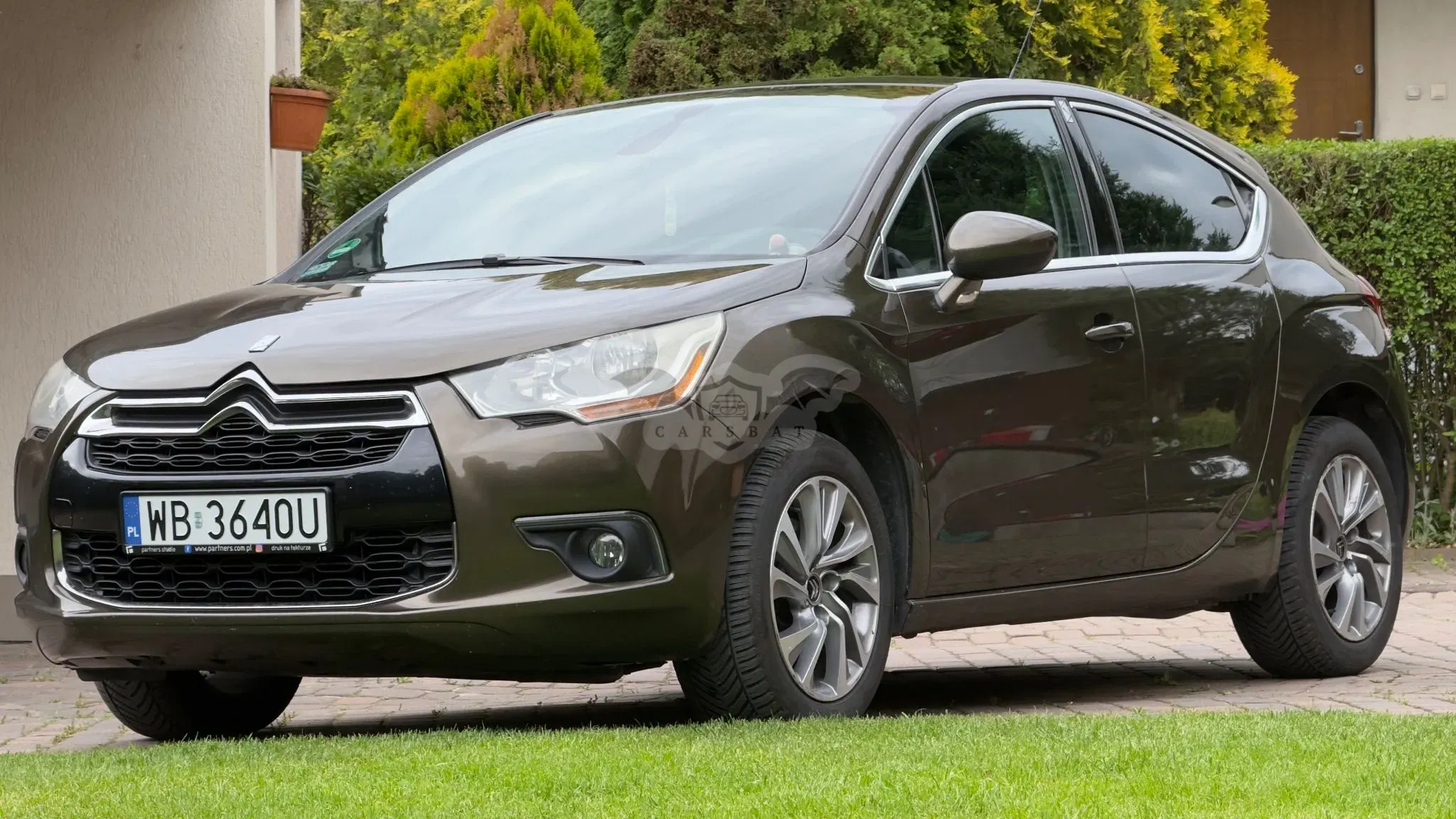 Citroën DS4 HDi 165 SoChic 2013