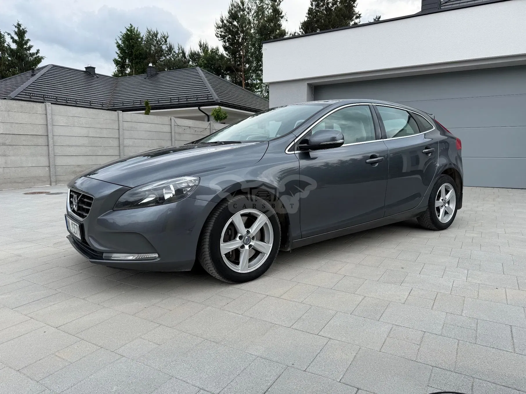 Volvo V40 II D3 Momentum 2013