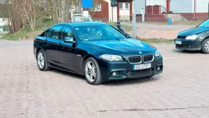 BMW 5 Series F10/F11 528i xDrive Sport-Aut Luxury Line 2013