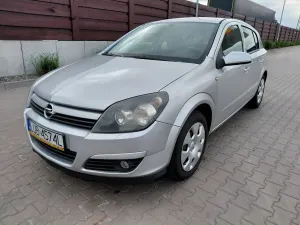 Opel Astra H 1.6 Enjoy 2006