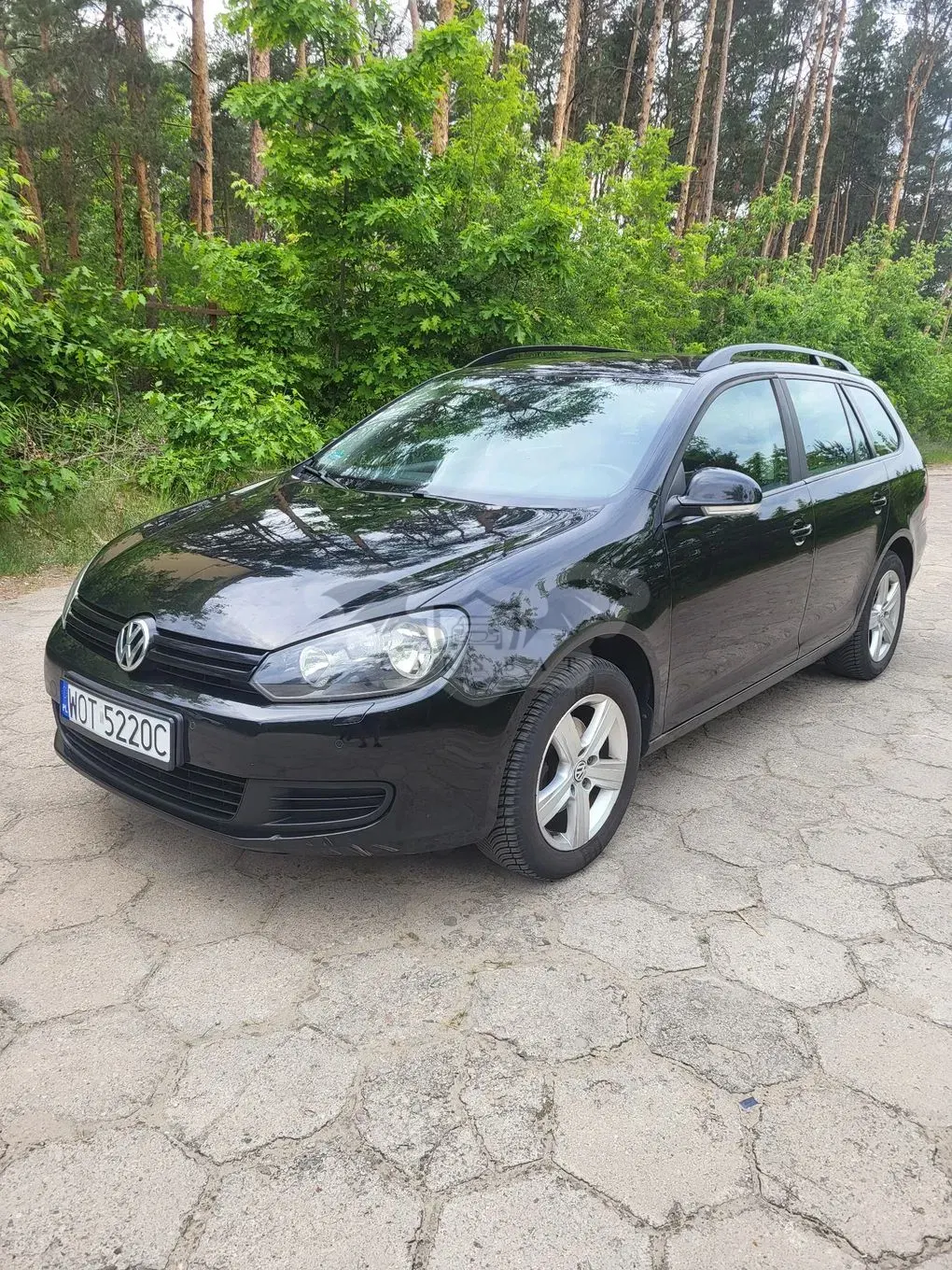 Volkswagen Golf VI 1.6 TDI Comfortline 2011