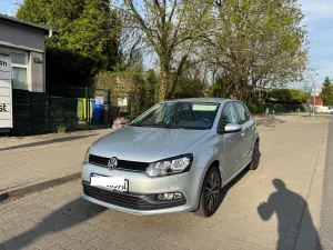 Volkswagen Polo V 1.0 Allstar 2016