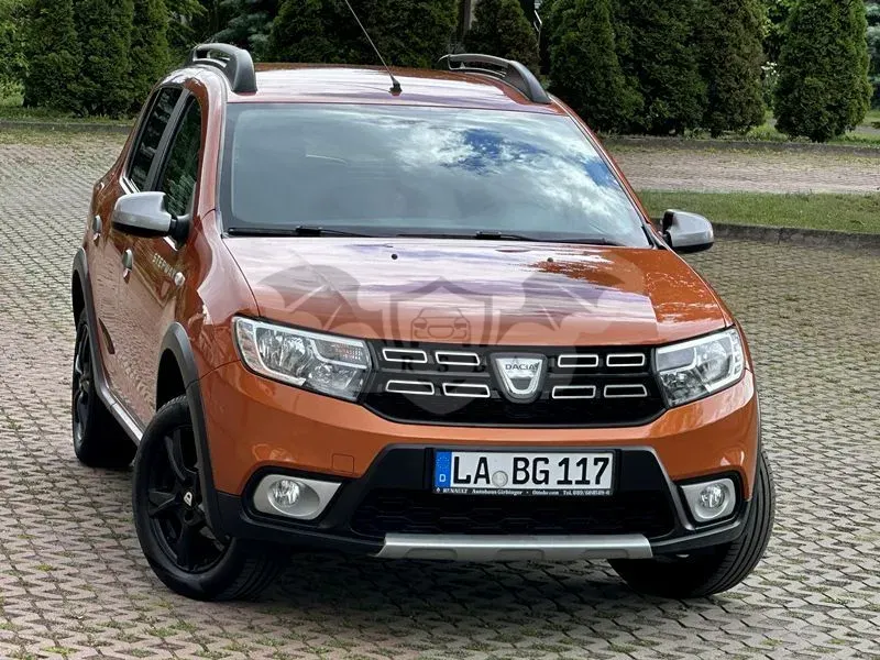 Dacia Sandero II TCe 90 (S&S) Celebration 2017