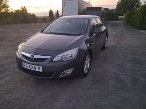 Opel Astra J 1.6 Style 2010
