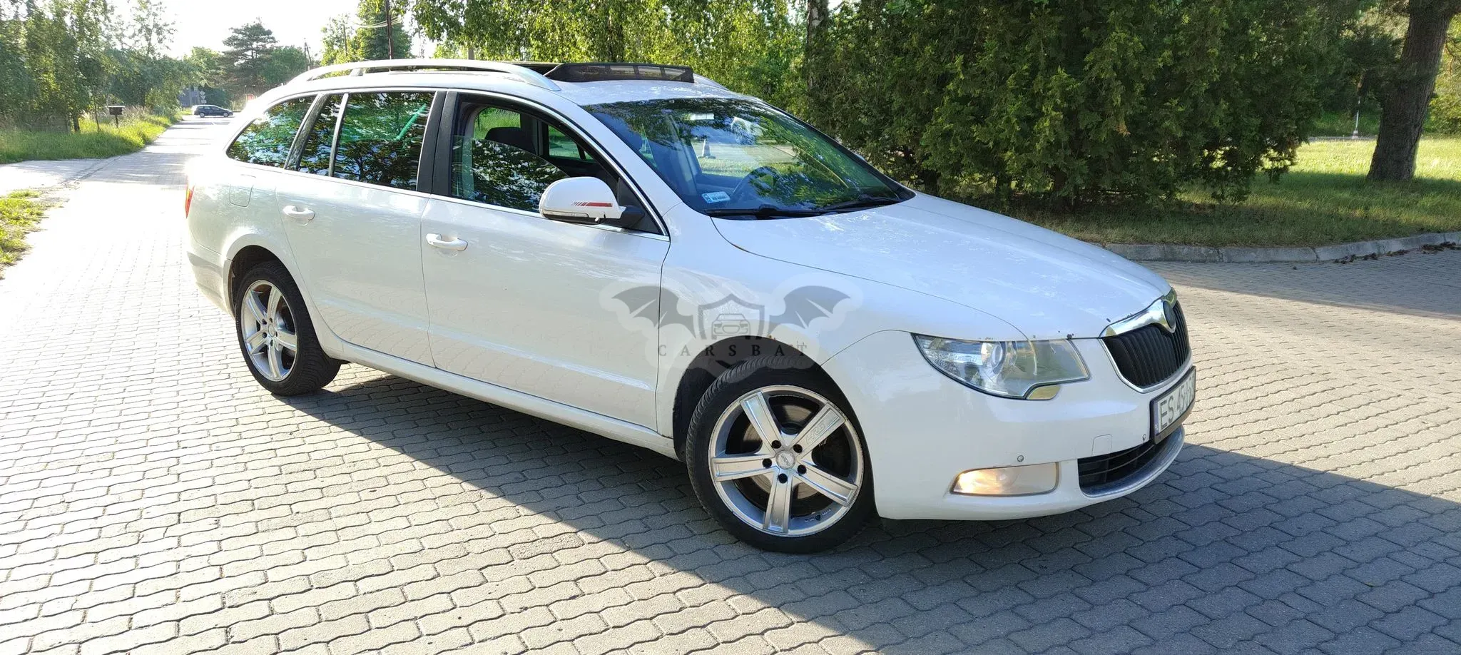Skoda Superb II 2.0 TDI Active DSG 2013