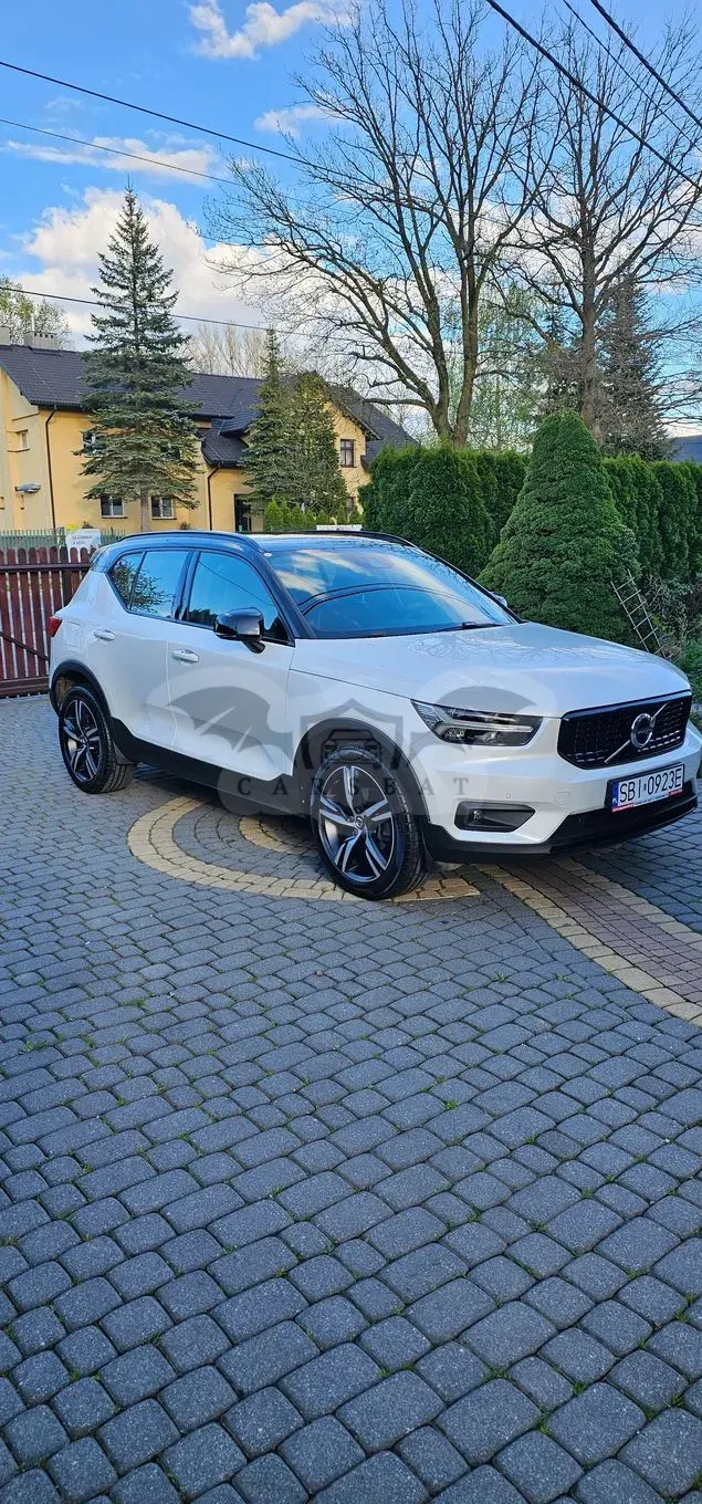 Volvo XC40 T3 R-Design 2021